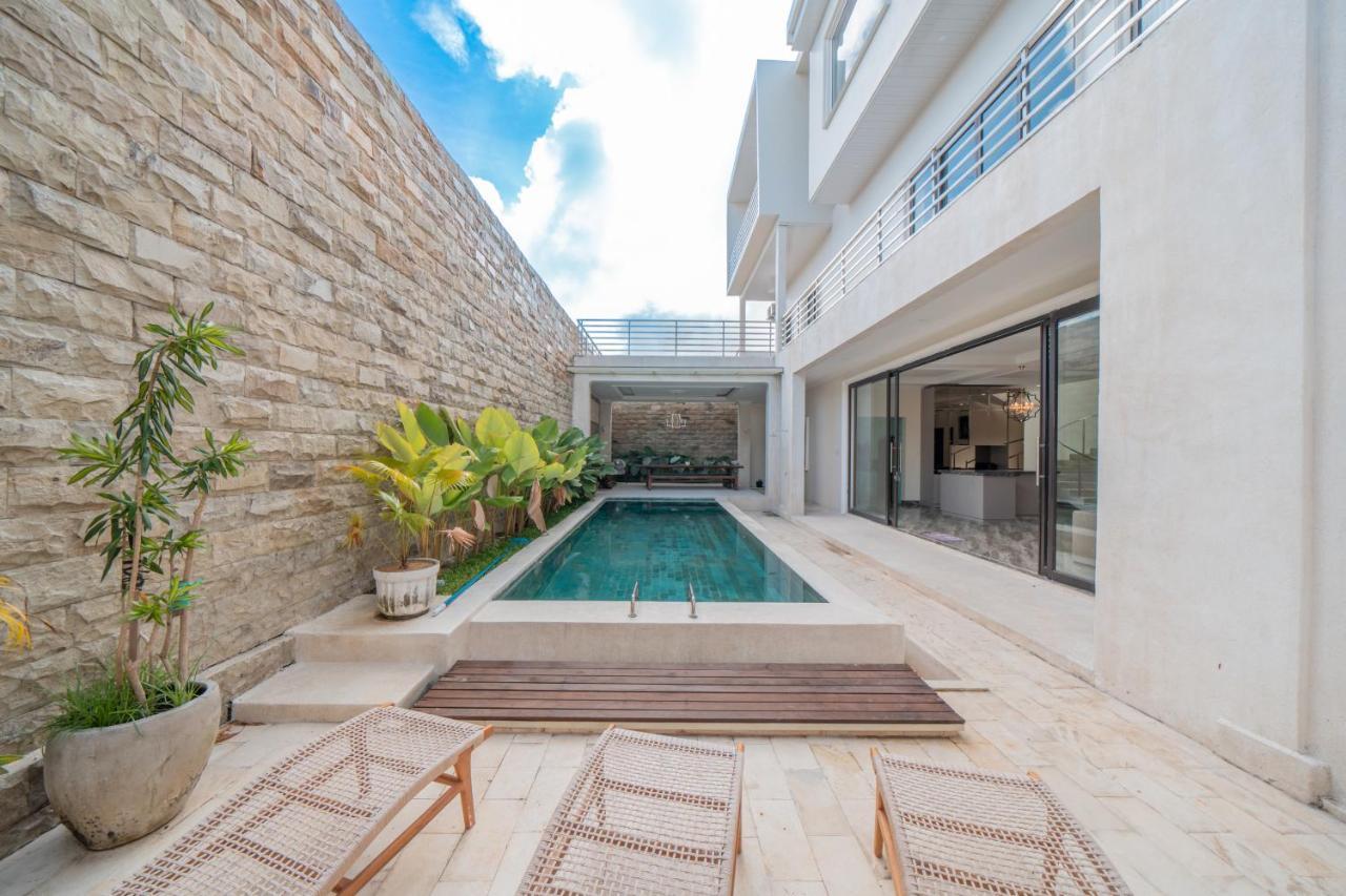 Villa Karen Uluwatu Exteriér fotografie